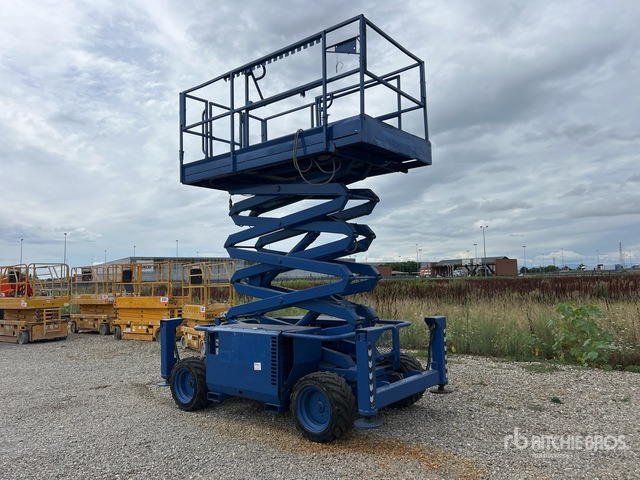 Skyjack SJ6832 RT Scissor Lift - Saxlift: bild 1 Skyjack SJ6832 RT Scissor Lift - Saxlift: bild 1