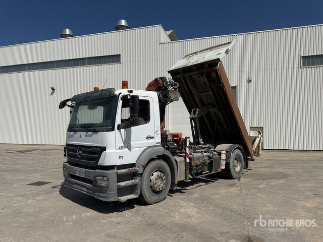 2008 Mercedes Axor 1833 2008 Palfinger PK15500 6100 kg ... Dump Truck with Crane - Tippbil lastbil, Kranbil: bild 4 2008 Mercedes Axor 1833 2008 Palfinger PK15500 6100 kg ... Dump Truck with Crane - Tippbil lastbil, Kranbil: bild 4