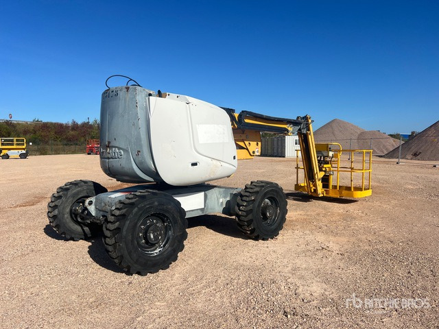 2011 Haulotte HA16SPX 4WD Nacelle Articulee Articulating Boom Lift - Bomlift: bild 2 2011 Haulotte HA16SPX 4WD Nacelle Articulee Articulating Boom Lift - Bomlift: bild 2