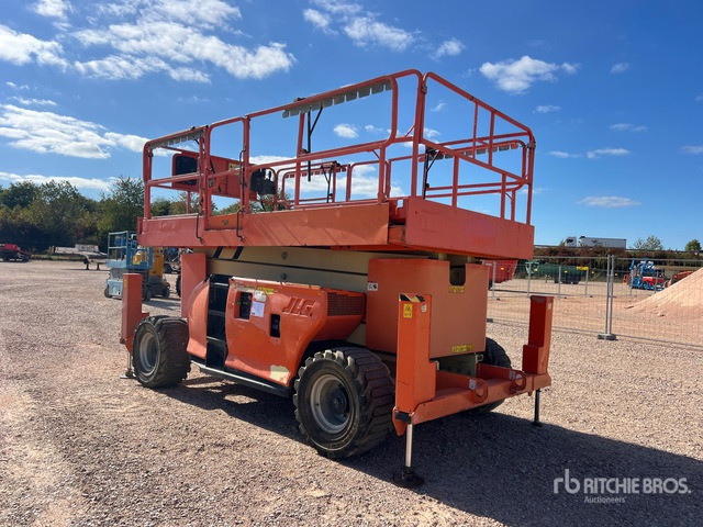 2011 JLG 4394 RT 4x4 Nacelle Ciseaux Scissor Lift - Saxlift: bild 4 2011 JLG 4394 RT 4x4 Nacelle Ciseaux Scissor Lift - Saxlift: bild 4