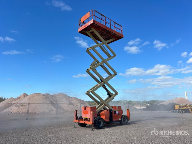 2011 JLG 4394 RT 4x4 Nacelle Ciseaux Scissor Lift - Saxlift: bild 3 2011 JLG 4394 RT 4x4 Nacelle Ciseaux Scissor Lift - Saxlift: bild 3