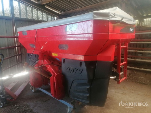 2011 Kuhn 50.1 W 36 m 3-Point 3000 gal Fertilizer Spreader - Slagklippare/ Slagslåtter: bild 2 2011 Kuhn 50.1 W 36 m 3-Point 3000 gal Fertilizer Spreader - Slagklippare/ Slagslåtter: bild 2