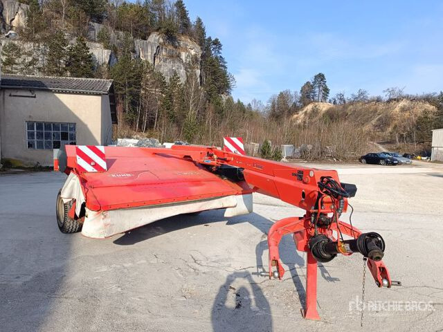 2011 Kuhn FC303GL 3000 mm Trailed Mower Conditioner - Slåttermaskin: bild 2 2011 Kuhn FC303GL 3000 mm Trailed Mower Conditioner - Slåttermaskin: bild 2