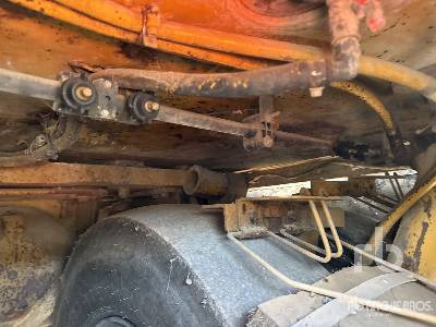 Vält CAT PS-300B 7 Wheel Compacteur Pneumatique: bild 32