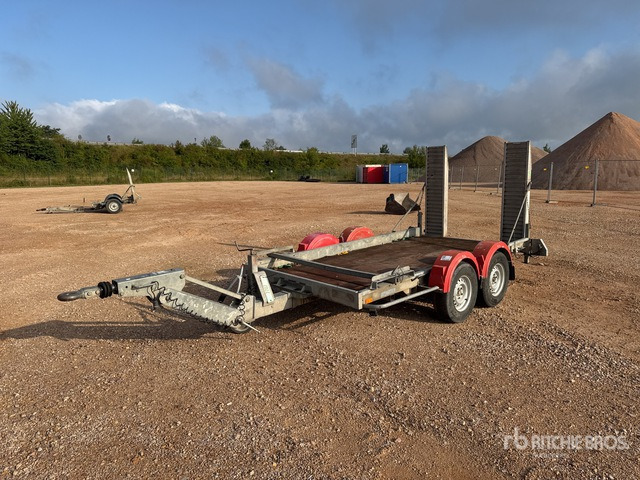 Hubiere TPG352R Equipment Trailer - Låg lastare trailer: bild 1 Hubiere TPG352R Equipment Trailer - Låg lastare trailer: bild 1