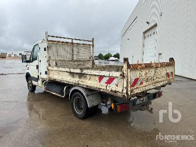 IVECO 35C12 Camion Benne - Tippbil lastbil: bild 3 IVECO 35C12 Camion Benne - Tippbil lastbil: bild 3
