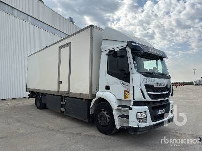 IVECO AD190S 4x2 Camion Fourgon - Lastbil med skåp: bild 4 IVECO AD190S 4x2 Camion Fourgon - Lastbil med skåp: bild 4