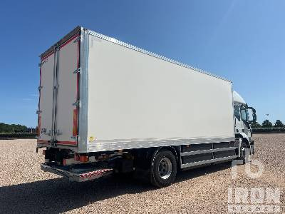IVECO STRALIS 330E6 4x2 Driving School (Unused) - Lastbil med skåp: bild 3 IVECO STRALIS 330E6 4x2 Driving School (Unused) - Lastbil med skåp: bild 3
