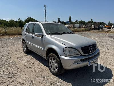MERCEDES-BENZ CLASSE M (Inoperable) - Personbil: bild 4 MERCEDES-BENZ CLASSE M (Inoperable) - Personbil: bild 4