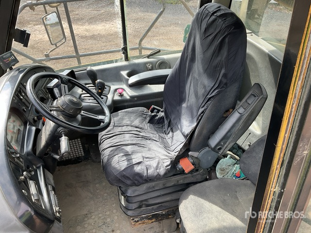 2005 Cat 735 6x6. Articulated Dump Truck - Ramstyrd dumper: bild 5 2005 Cat 735 6x6. Articulated Dump Truck - Ramstyrd dumper: bild 5