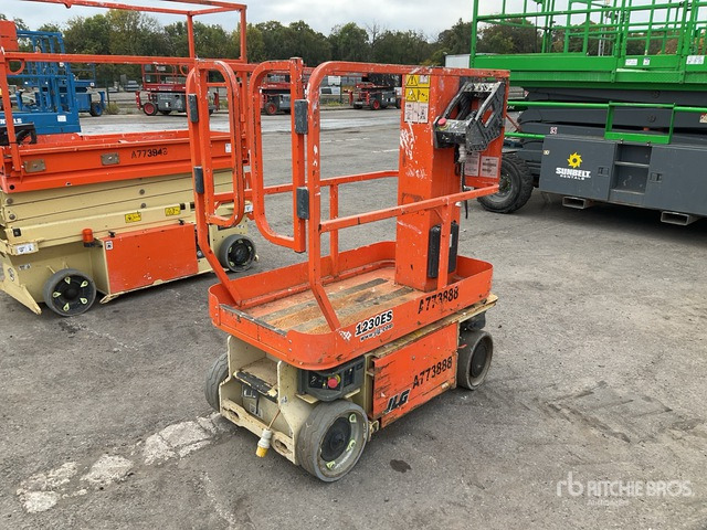 2017 JLG 1230ES Scissor Lift Vertical Mast Lift - Pelarlift: bild 3 2017 JLG 1230ES Scissor Lift Vertical Mast Lift - Pelarlift: bild 3