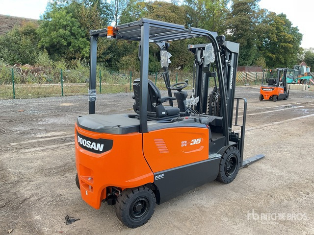 2023 Doosan B35X-7 PLUS 2023 Doosan B35X-7 PLUS 3500 kg Electric Forklift (Unused) Electric Forklift - Eltruck: bild 3 2023 Doosan B35X-7 PLUS 2023 Doosan B35X-7 PLUS 3500 kg Electric Forklift (Unused) Electric Forklift - Eltruck: bild 3