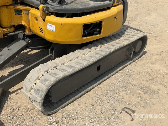 2015 Komatsu PC35MR-3 - Minigrävmaskin: bild 5 2015 Komatsu PC35MR-3 - Minigrävmaskin: bild 5