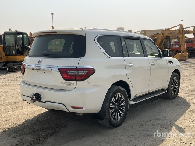 2015 Nissan Patrol Platinum 4x4 SUV - SUV: bild 3 2015 Nissan Patrol Platinum 4x4 SUV - SUV: bild 3