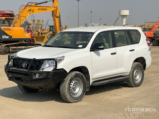 2015 Toyota Prado TX 150L 4x4 SUV - SUV: bild 1 2015 Toyota Prado TX 150L 4x4 SUV - SUV: bild 1