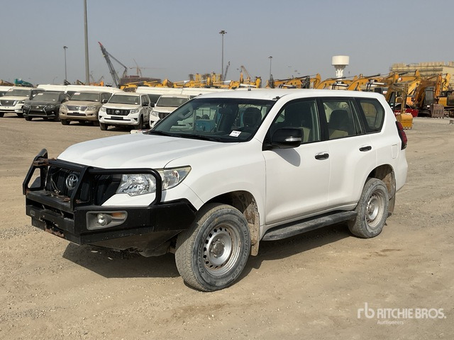 2018 Toyota Prado 150L 4x4 SUV - SUV: bild 2 2018 Toyota Prado 150L 4x4 SUV - SUV: bild 2
