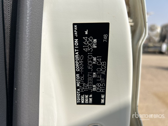 2021 Toyota Land Cruiser 76L 4x4 SUV - SUV: bild 2 2021 Toyota Land Cruiser 76L 4x4 SUV - SUV: bild 2