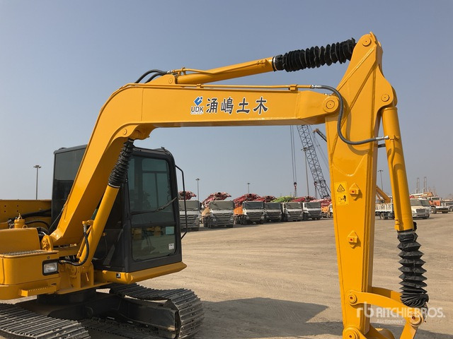Komatsu PC70-8 - Minigrävmaskin: bild 5 Komatsu PC70-8 - Minigrävmaskin: bild 5
