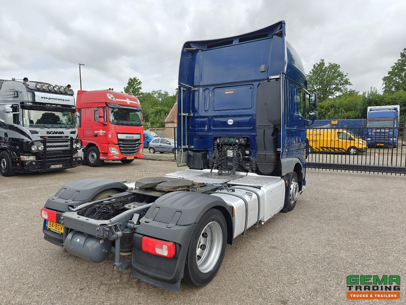 DAF XF 440 FT 4x2 SuperSpaceCab Euro6A - MEGA - Retarder - HandGeschakeld - 316.000KM! - Dragbil: bild 3 DAF XF 440 FT 4x2 SuperSpaceCab Euro6A - MEGA - Retarder - HandGeschakeld - 316.000KM! - Dragbil: bild 3