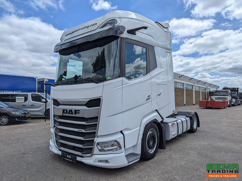 DAF XG+ 4x2 Euro6E - MEGA/Lowdeck - Retarder - Dubbele tanks - MirrorCam - 3 DVS StarRating - 15 STUKS OP VOORRAAD - Dragbil: bild 1 DAF XG+ 4x2 Euro6E - MEGA/Lowdeck - Retarder - Dubbele tanks - MirrorCam - 3 DVS StarRating - 15 STUKS OP VOORRAAD - Dragbil: bild 1