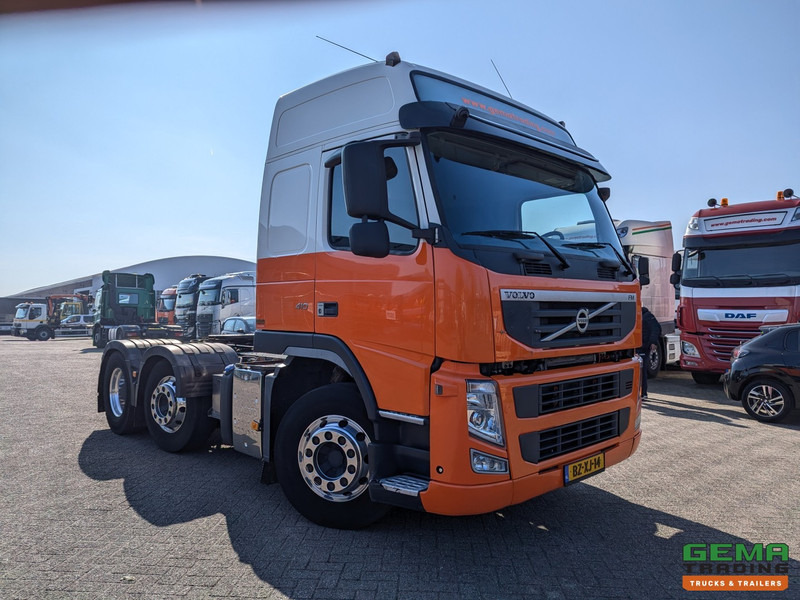 Volvo FM410 6x2/4 Globetrotter Euro5 - ADR - PTO - Hydrauliek - Alcoa's - Camera - Dragbil: bild 2 Volvo FM410 6x2/4 Globetrotter Euro5 - ADR - PTO - Hydrauliek - Alcoa's - Camera - Dragbil: bild 2