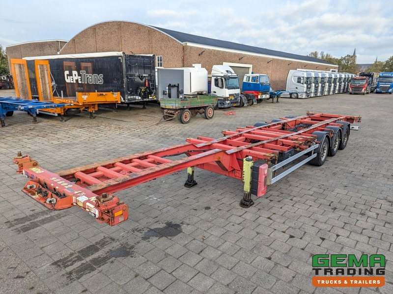 Tirsan Maxima CS 3-Assen SAF ADR FL-AT - Disc Brakes - All Connections - Back Slider (O1979) - Containerbil/ Växelflak semitrailer: bild 1 Tirsan Maxima CS 3-Assen SAF ADR FL-AT - Disc Brakes - All Connections - Back Slider (O1979) - Containerbil/ Växelflak semitrailer: bild 1