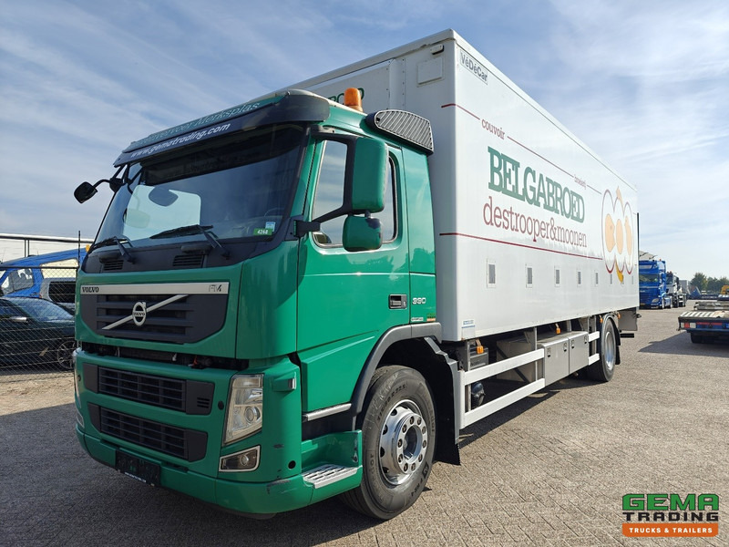 Volvo FM330 4x2 Dagcab Euro5 - KuikenBak 8.4m + Webasto Heater + Dhollandia 2000KG - Djurtransport lastbil: bild 1 Volvo FM330 4x2 Dagcab Euro5 - KuikenBak 8.4m + Webasto Heater + Dhollandia 2000KG - Djurtransport lastbil: bild 1