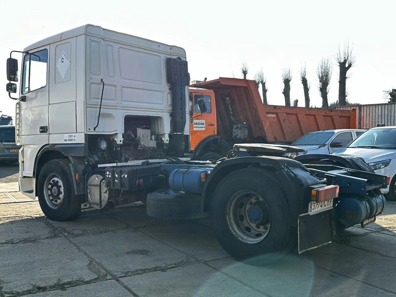 DAF XF 95.380 4X2 Tractor-unit Spring/Air ZF Manual DAF XF 95.380 4X2 Tractor-unit Spring/Air ZF Manual - Dragbil: bild 3 DAF XF 95.380 4X2 Tractor-unit Spring/Air ZF Manual DAF XF 95.380 4X2 Tractor-unit Spring/Air ZF Manual - Dragbil: bild 3