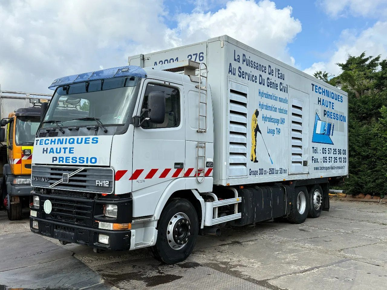 Volvo FH 12.420 6X2 Frigo Spring/Air Manual Gearbox TO - Kylbil lastbil: bild 2 Volvo FH 12.420 6X2 Frigo Spring/Air Manual Gearbox TO - Kylbil lastbil: bild 2