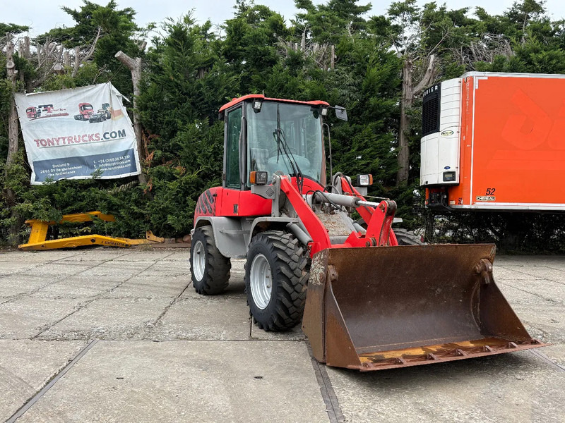 Volvo L30 WHEELLOADER OPEN BUCKET QUICK COUPLER - Hjullastare: bild 1 Volvo L30 WHEELLOADER OPEN BUCKET QUICK COUPLER - Hjullastare: bild 1