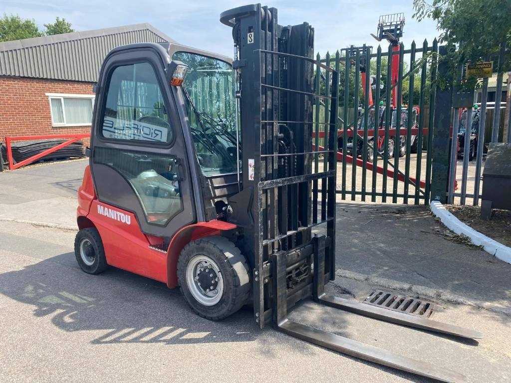 Manitou Mi25D - Dieseltruck: bild 2 Manitou Mi25D - Dieseltruck: bild 2