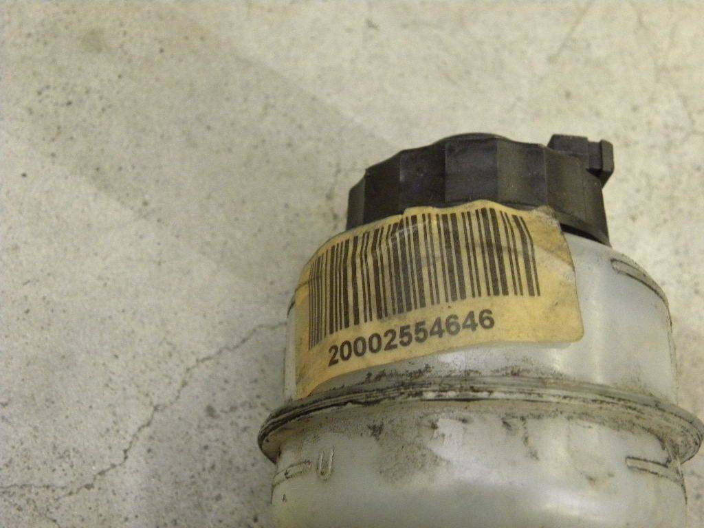 Brake fluid reservoir w. Pump Model: EFG 318 - Bromsdelar för Materialhanteringsutrustning: bild 2 Brake fluid reservoir w. Pump Model: EFG 318 - Bromsdelar för Materialhanteringsutrustning: bild 2