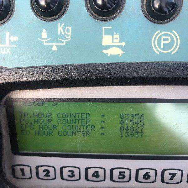 Dashboard for Hyster - Instrumentbräda för Materialhanteringsutrustning: bild 2 Dashboard for Hyster - Instrumentbräda för Materialhanteringsutrustning: bild 2
