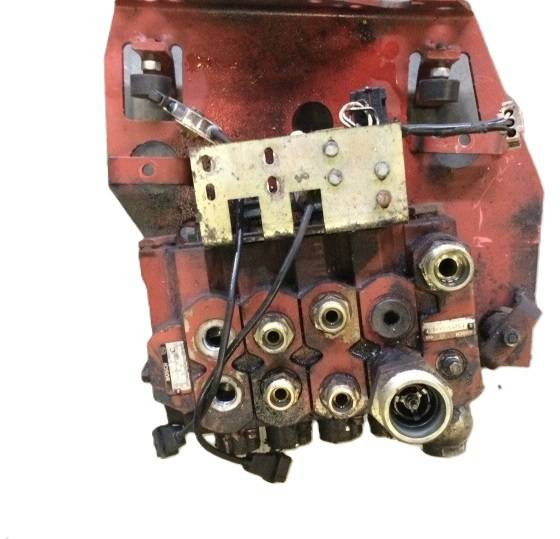 Hydraulic control valve for Linde E40P, Series 337 - Hydraulventil för Materialhanteringsutrustning: bild 1 Hydraulic control valve for Linde E40P, Series 337 - Hydraulventil för Materialhanteringsutrustning: bild 1