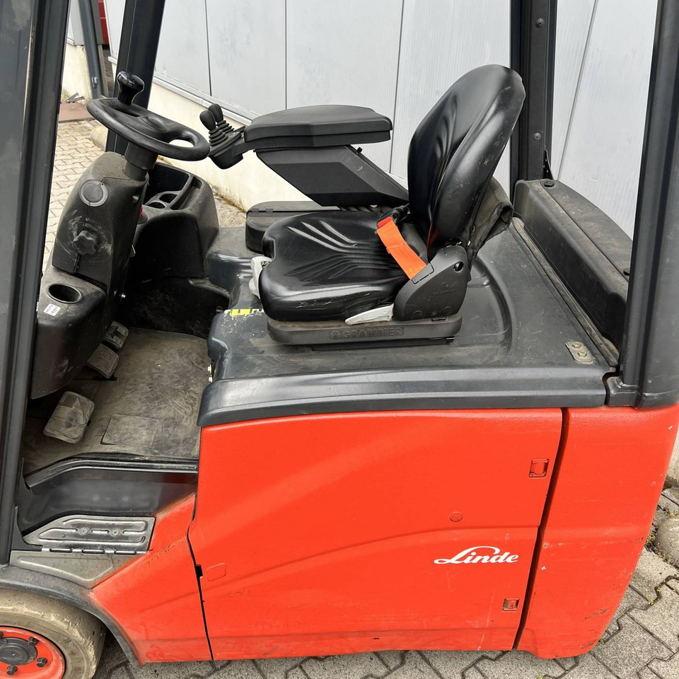 Linde E16H (386) - Eltruck: bild 1 Linde E16H (386) - Eltruck: bild 1