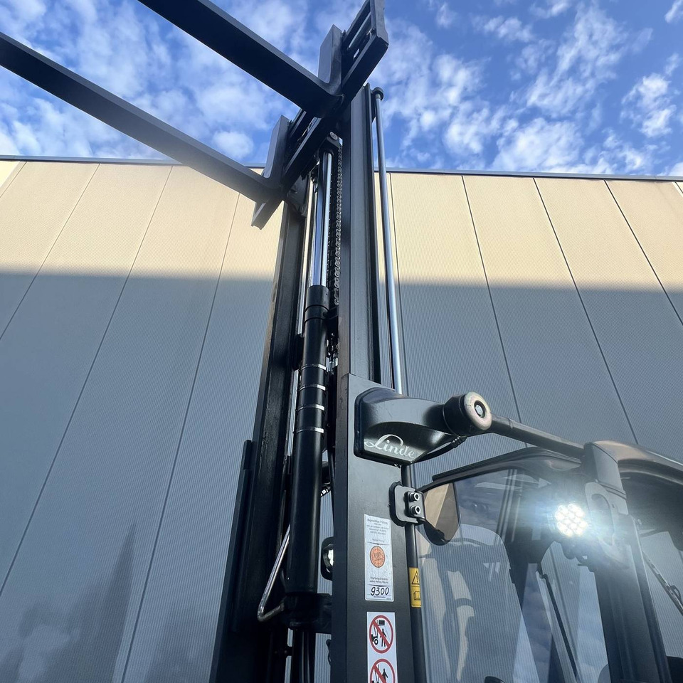 Linde E20PH-02 (386) EVO - Eltruck: bild 3 Linde E20PH-02 (386) EVO - Eltruck: bild 3
