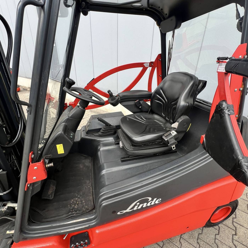 Linde E25S (336-03) - Eltruck: bild 5 Linde E25S (336-03) - Eltruck: bild 5