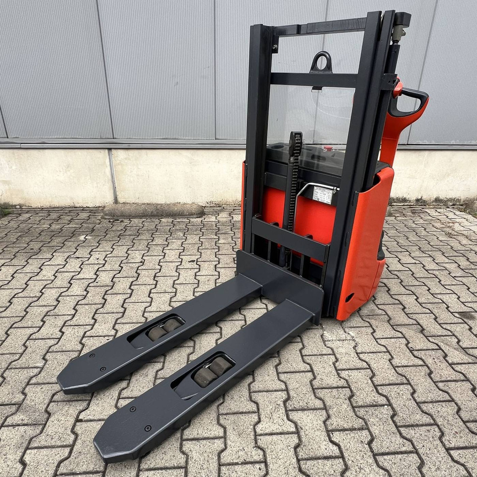 Linde L12 (1172) - Staplare: bild 4 Linde L12 (1172) - Staplare: bild 4