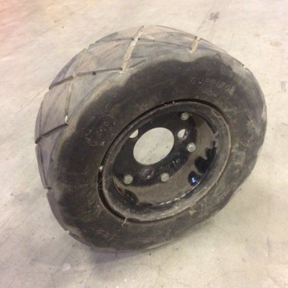 Wheel for Scrubber vacuum cleaner Nilfisk BR 850 - Komplett hjul för Skurmaskin: bild 1 Wheel for Scrubber vacuum cleaner Nilfisk BR 850 - Komplett hjul för Skurmaskin: bild 1