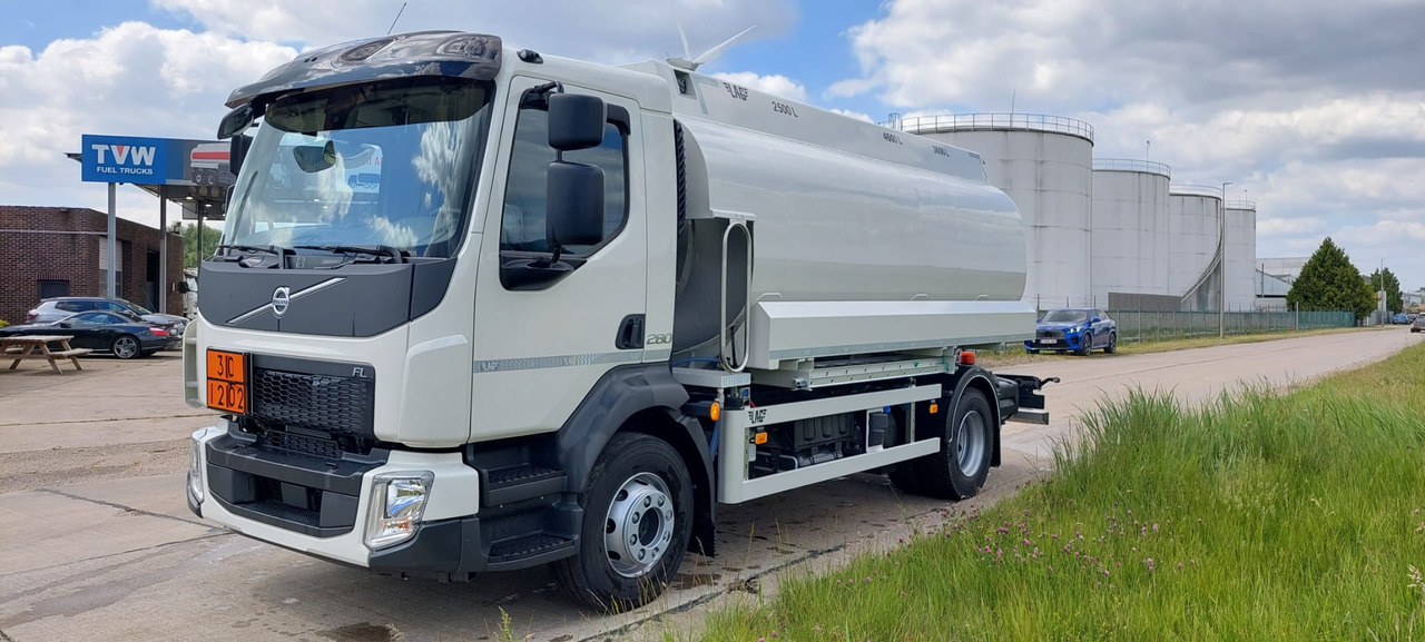 VOLVO FL - Tankbil: bild 1 VOLVO FL - Tankbil: bild 1