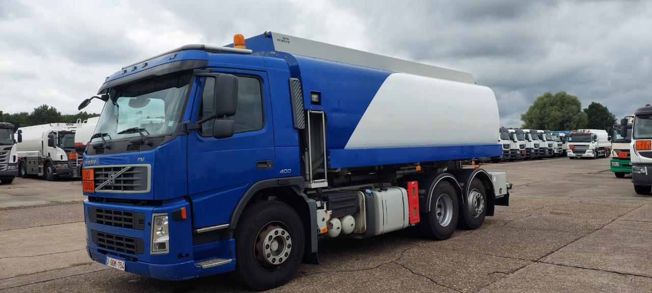 VOLVO FM - Tankbil: bild 2 VOLVO FM - Tankbil: bild 2