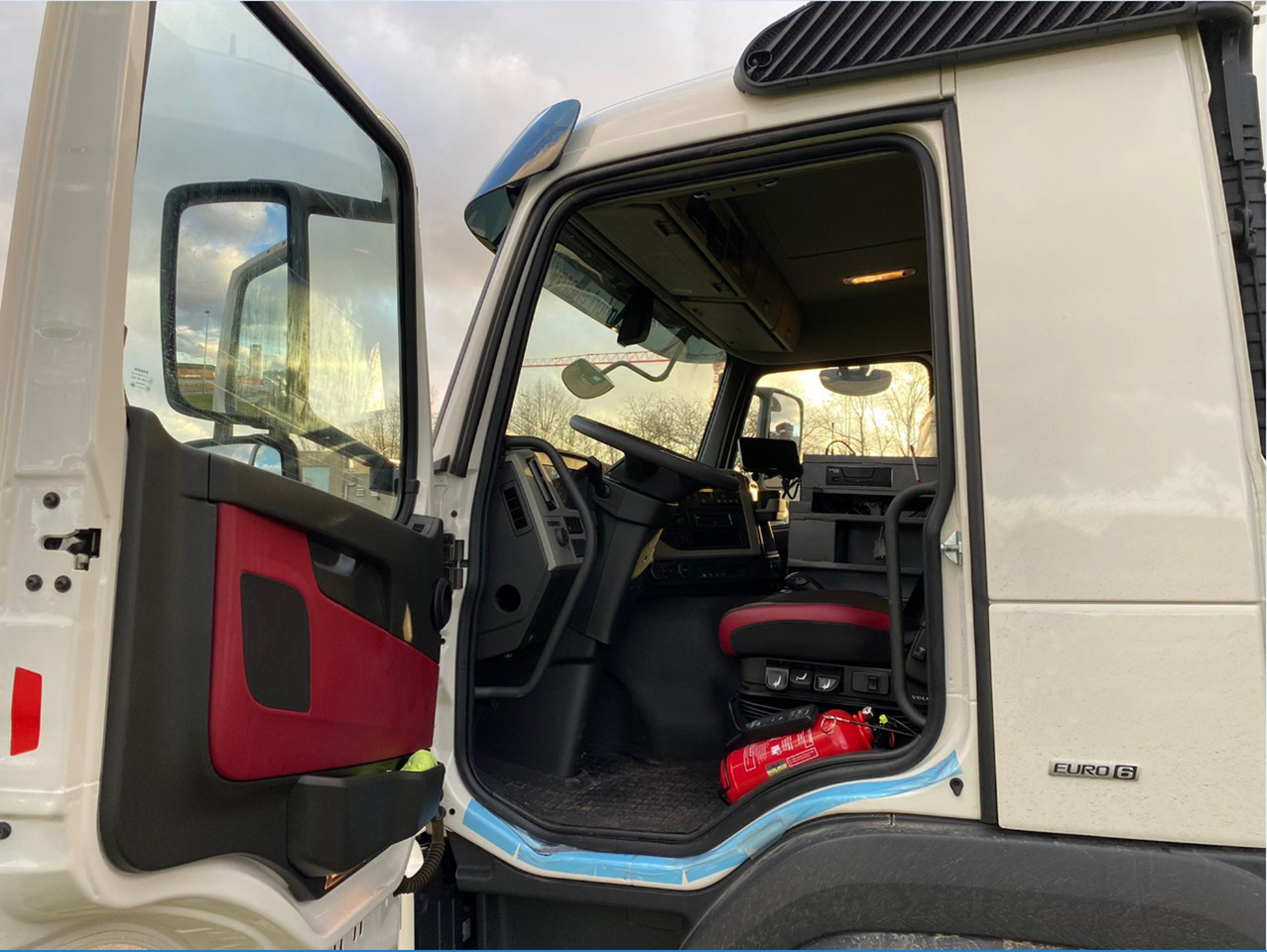 VOLVO FM - Tankbil: bild 2 VOLVO FM - Tankbil: bild 2