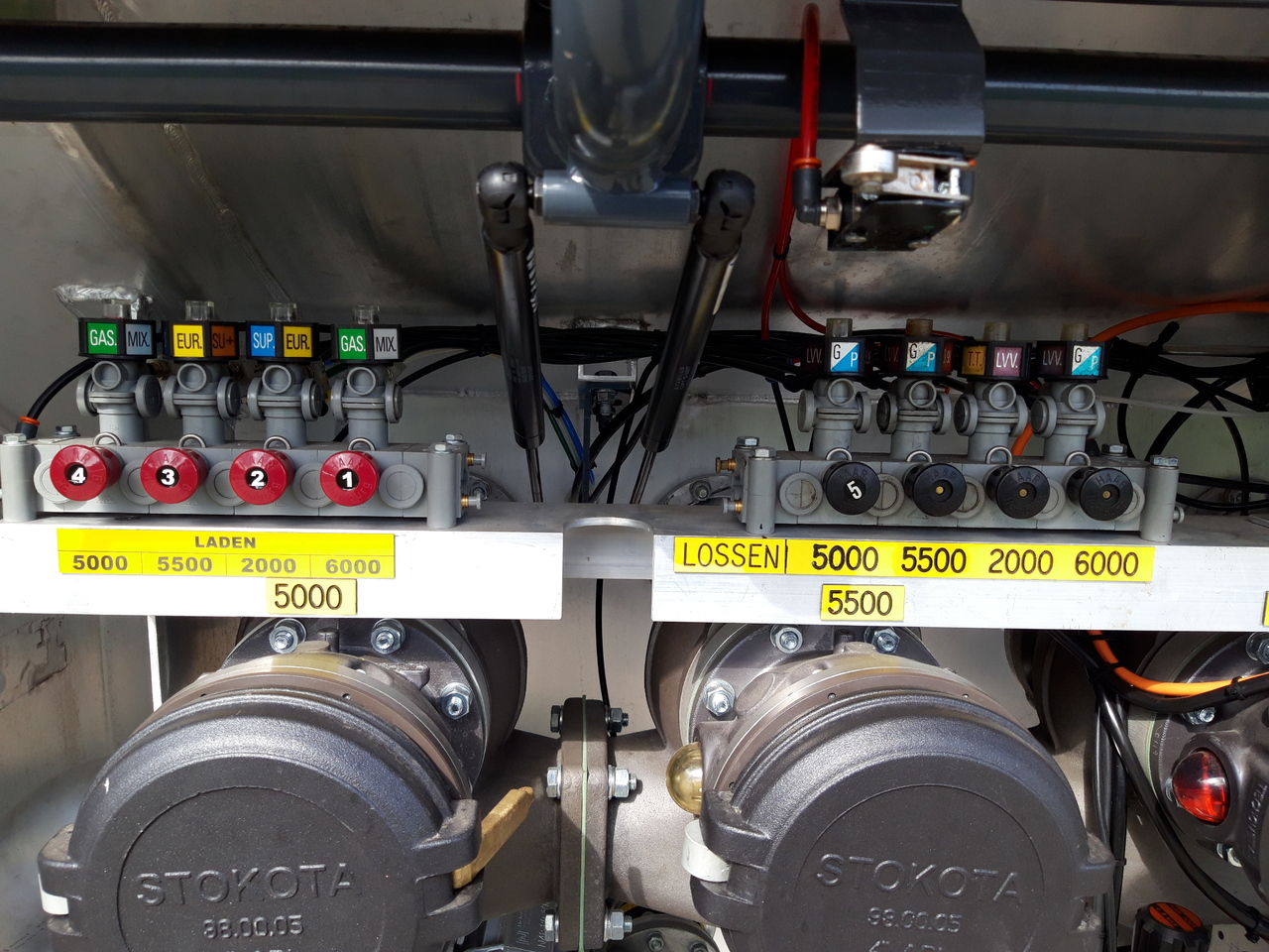 VOLVO FM - Tankbil: bild 3 VOLVO FM - Tankbil: bild 3