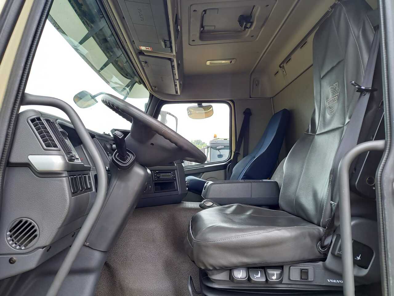 Volvo FM - Tankbil: bild 4 Volvo FM - Tankbil: bild 4