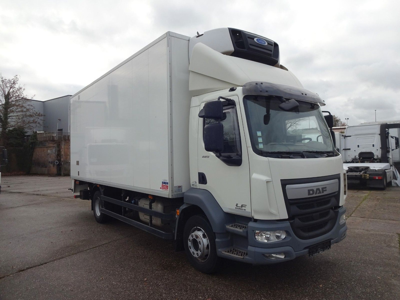 DAF LF 220, 16 T, LBW, Türen, Klima, Automat, Kamera - Kylbil lastbil: bild 1 DAF LF 220, 16 T, LBW, Türen, Klima, Automat, Kamera - Kylbil lastbil: bild 1