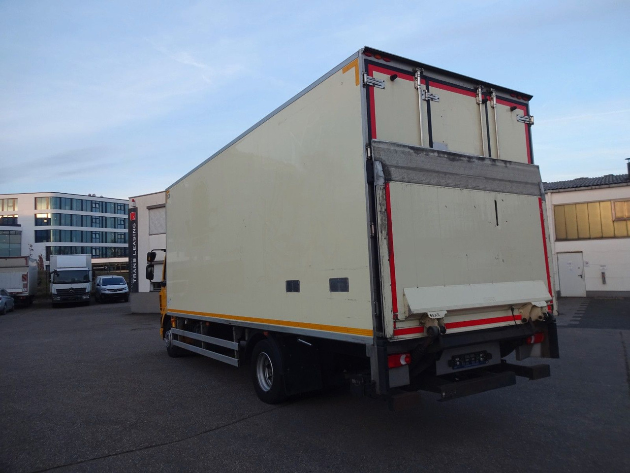 DAF LF 230, 12 T, LBW, Türen, Klima, Automat, Kamera - Kylbil lastbil: bild 5 DAF LF 230, 12 T, LBW, Türen, Klima, Automat, Kamera - Kylbil lastbil: bild 5