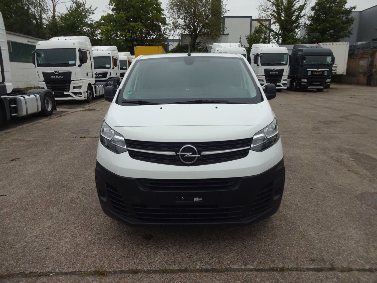 Opel Vivaro Kasten L1H1, Klima, PDC, - Små skåpbil: bild 2 Opel Vivaro Kasten L1H1, Klima, PDC, - Små skåpbil: bild 2
