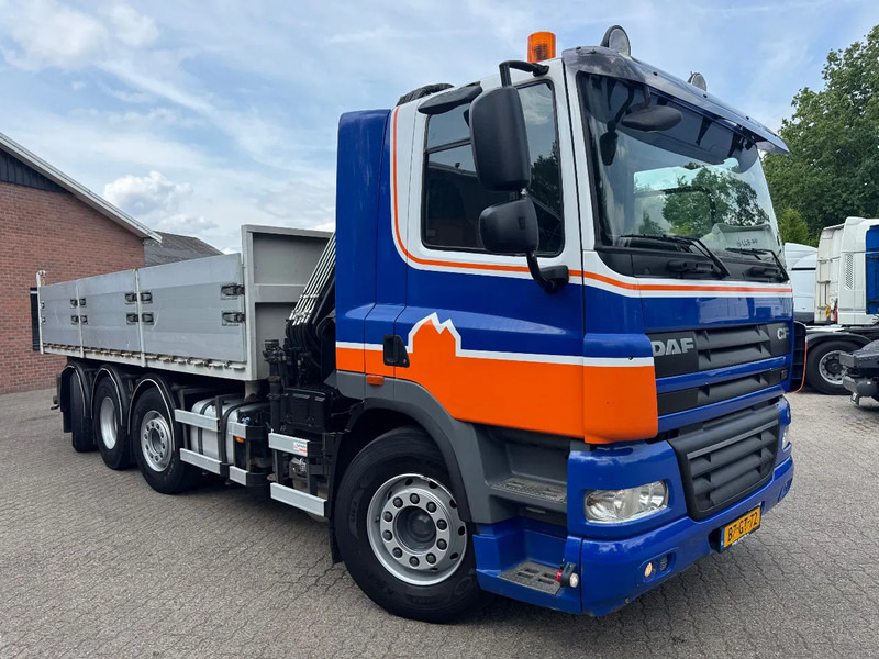 DAF CF 85.360 8X2 3 Zijdige kipper HIAB 16 t/m kraan AHK Top condition - Tippbil lastbil, Kranbil: bild 4 DAF CF 85.360 8X2 3 Zijdige kipper HIAB 16 t/m kraan AHK Top condition - Tippbil lastbil, Kranbil: bild 4