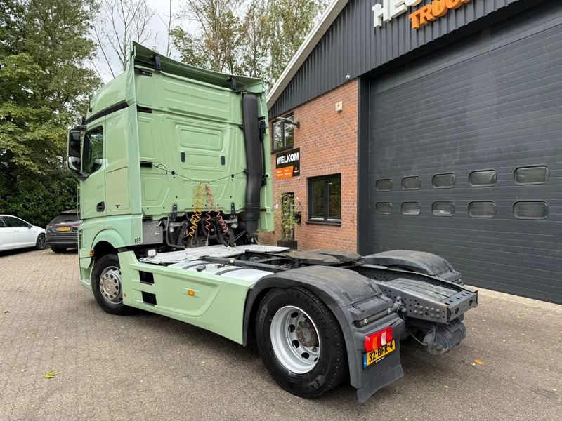 Mercedes-Benz Actros 1842 4X2 Streamspace Side skirts 2x tank NL Truck - Dragbil: bild 3 Mercedes-Benz Actros 1842 4X2 Streamspace Side skirts 2x tank NL Truck - Dragbil: bild 3