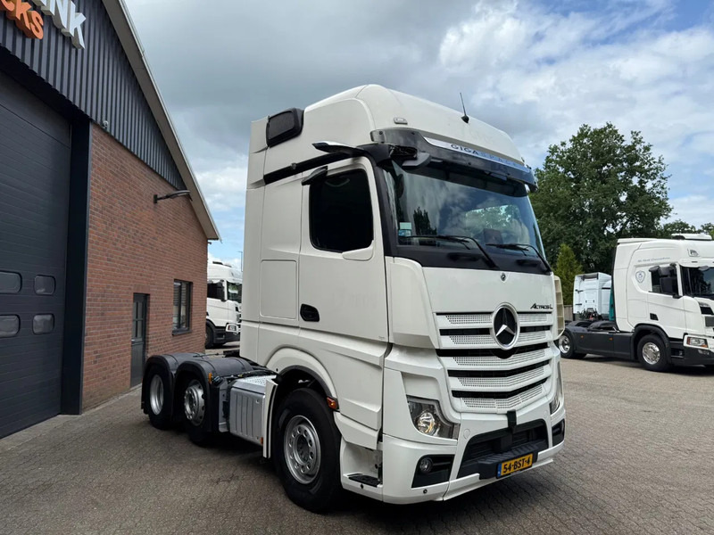 Mercedes-Benz Actros 2545 6X2 Gigaspace Standairco NL Truck 327.240KM Gestuurde voorloopas - Dragbil: bild 2 Mercedes-Benz Actros 2545 6X2 Gigaspace Standairco NL Truck 327.240KM Gestuurde voorloopas - Dragbil: bild 2